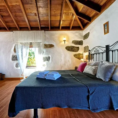 Spacious Suite Rental For Two In A Gorgeous Tenerife Villa For Canary Islands Holidays Σπίτι διακοπών Arona (Tenerife)