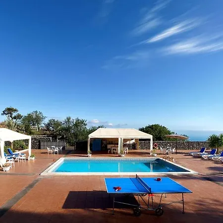 Spacious Suite Rental For Two In A Gorgeous Tenerife Villa For Canary Islands Holidays Σπίτι διακοπών *